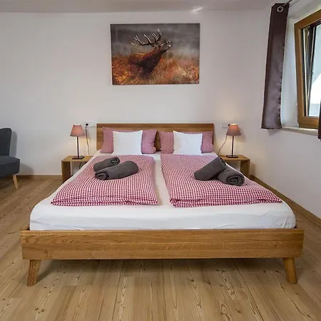 Ferienwohnung-sonnenkopf-inmitten-der-natur 公寓 奥夫特尔施旺
